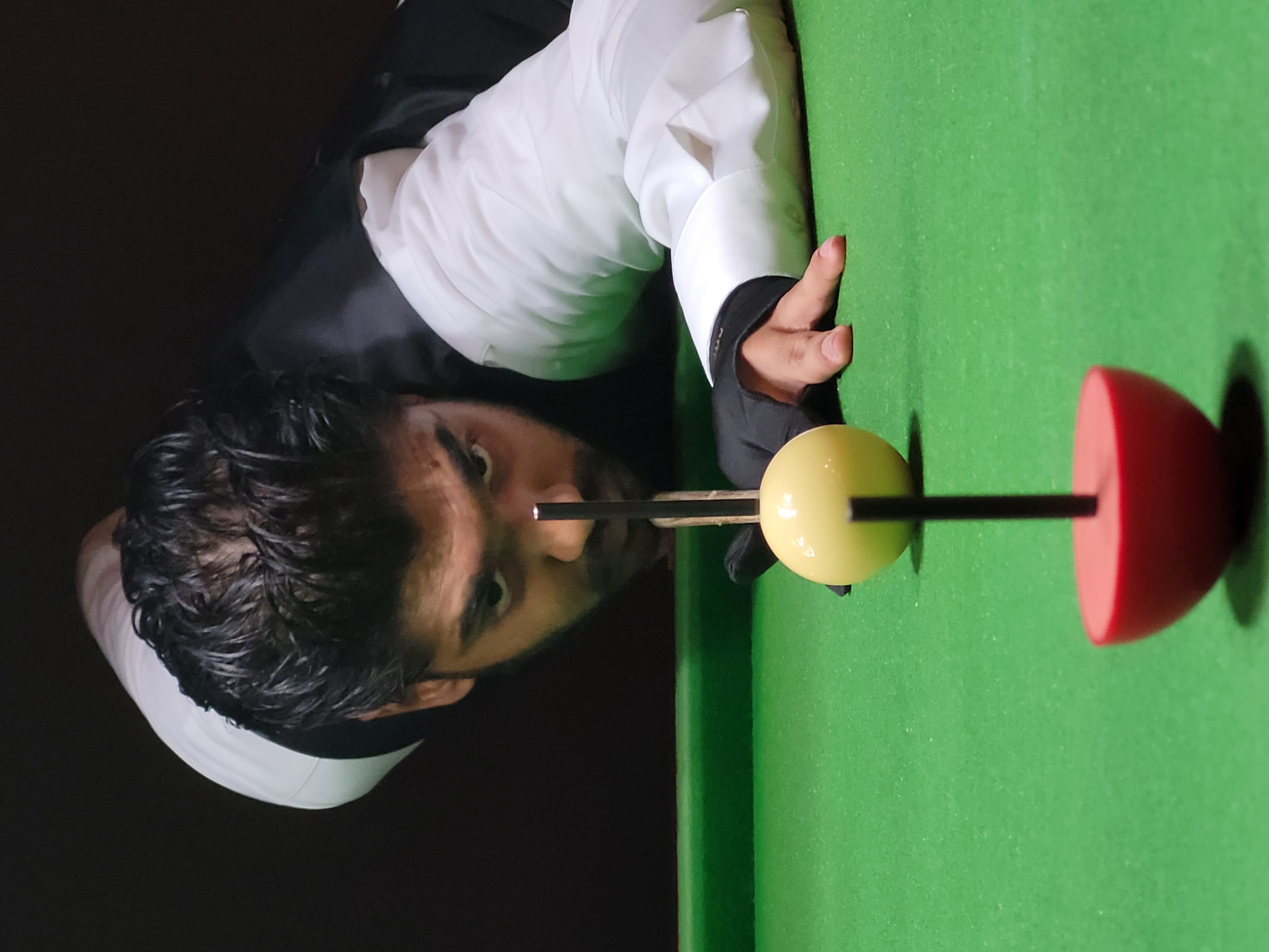 Snooker alignment training with table markers
